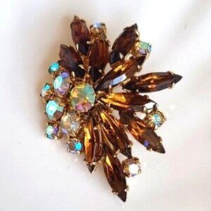 Vintage Aurora Borealis Amber Gold Tone Brown Crystal Cluster Brooch